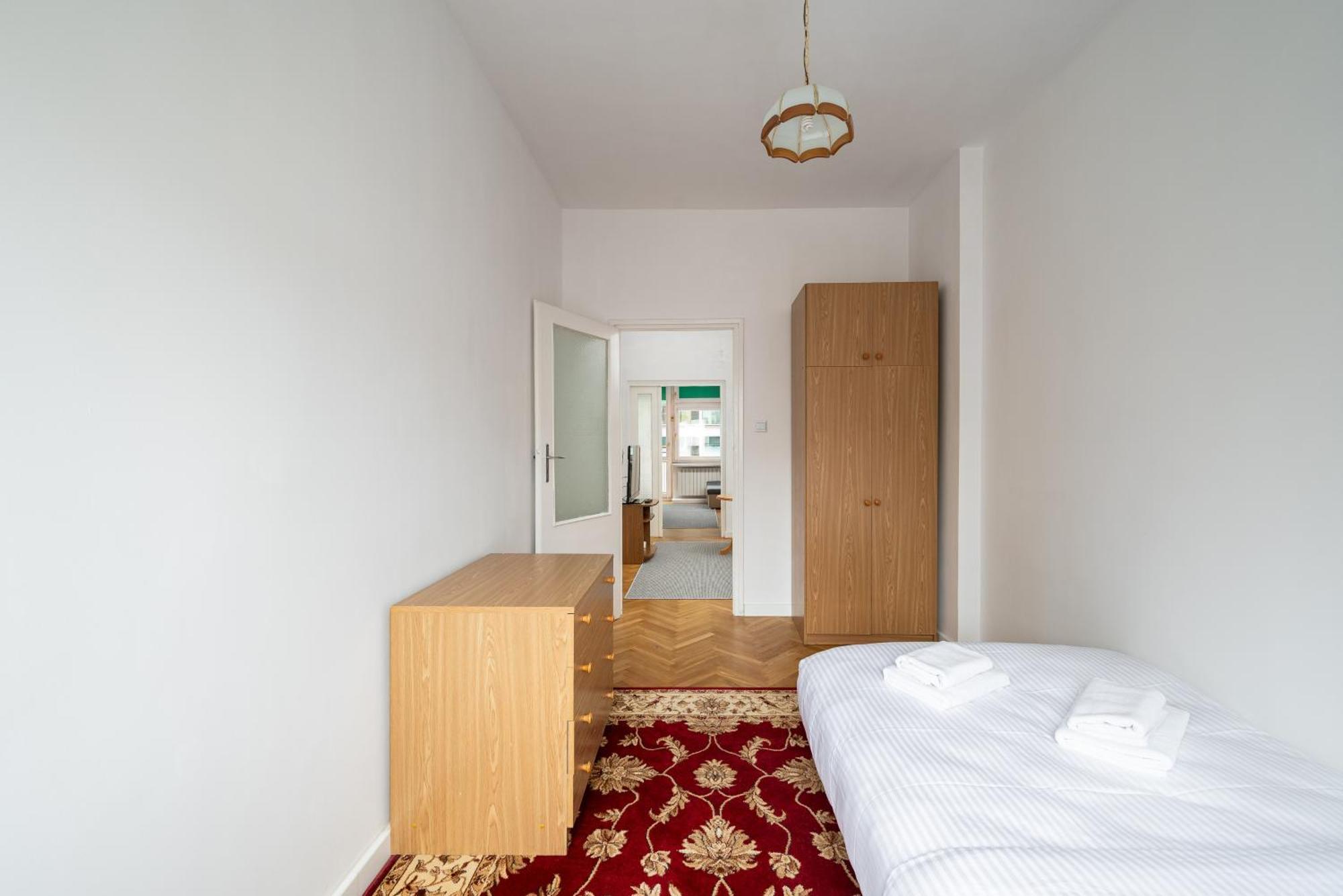 Widok Central Warsaw Apartment Экстерьер фото